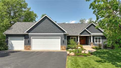 904 Timber View Drive, Altoona, WI 54720