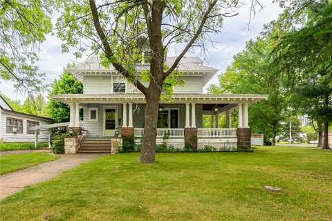 404 Walnut Street, Spooner, WI 54801