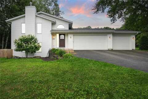 3713 Kingswood Court, Eau Claire, WI 54701