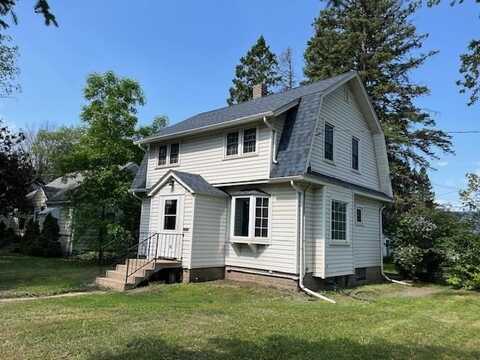 1901 Southern Drive, Virginia, MN 55792