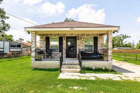 1406 Memory Ln, Houma, LA 70363