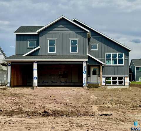 5932 S Coneflower Ave, Sioux Falls, SD 57108