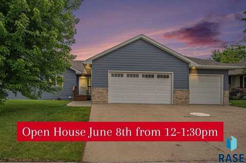 7608 W Loganberry St, Sioux Falls, SD 57106