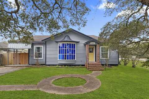 2695 Sandlin, Beaumont, TX 77707