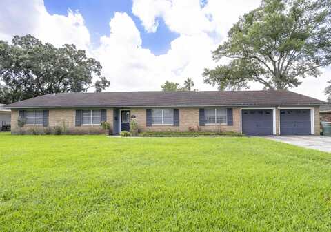 4715 REGINA, Beaumont, TX 77706
