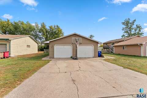 616 618 N Garfield Ave, Sioux Falls, SD 57104