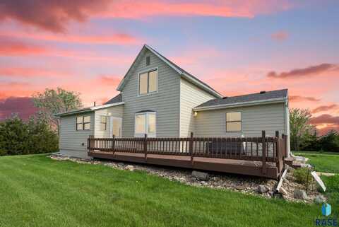 47847 272nd St, Harrisburg, SD 57032