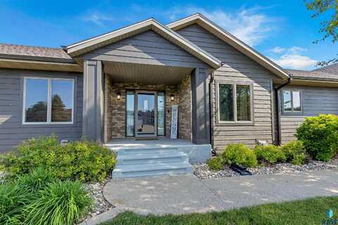 47862 Atterbury Ct, Harrisburg, SD 57032