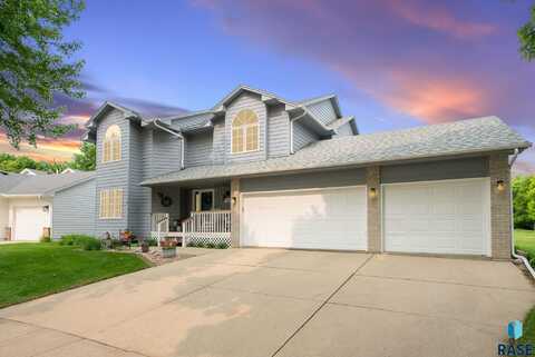 3805 S Lisanne Ave, Sioux Falls, SD 57103