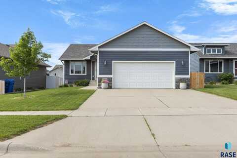 8900 W 22nd St, Sioux Falls, SD 57106