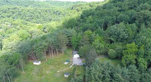 566 Shinbrier Hill Rd., BRAMWELL, WV 24715