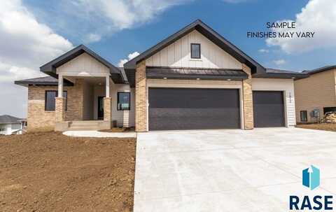 8312 E Wicker Ct, Sioux Falls, SD 57110