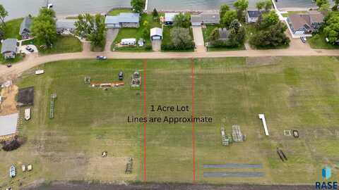 W Lake Dr, Lake Norden, SD 57248
