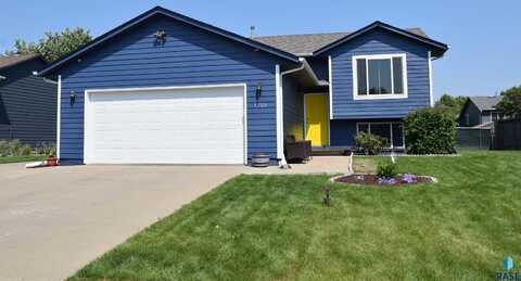 5700 S Cain Ave, Sioux Falls, SD 57106