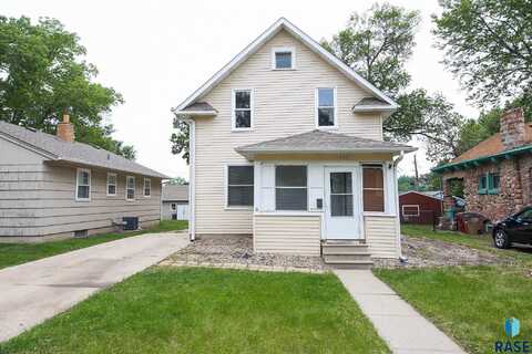 1915 S Walts Ave, Sioux Falls, SD 57105