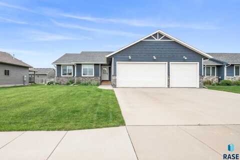 5505 S Breezeway Ave, Sioux Falls, SD 57108
