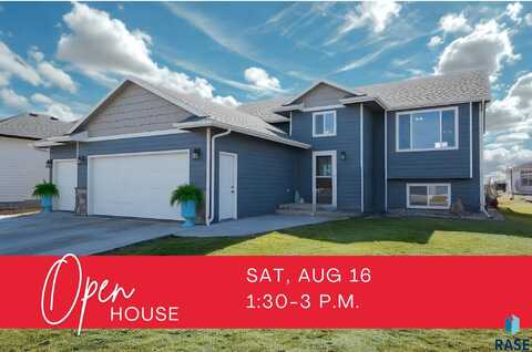 109 Patricia St, Harrisburg, SD 57032