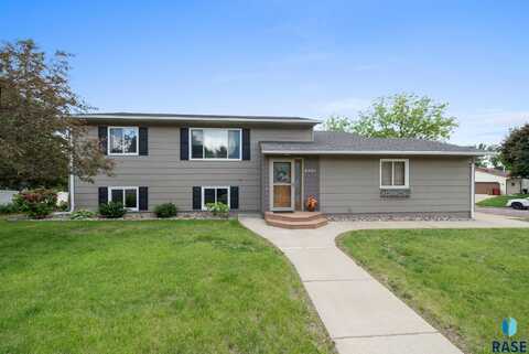 4401 E 28th St, Sioux Falls, SD 57103