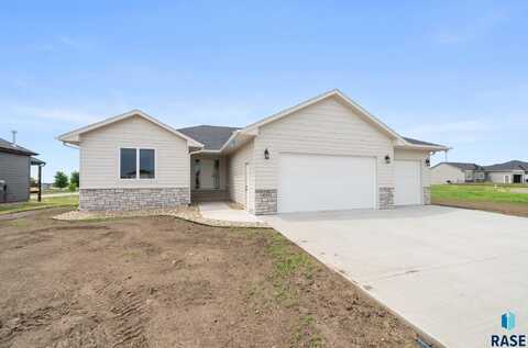 6705 37th St, Sioux Falls, SD 57110
