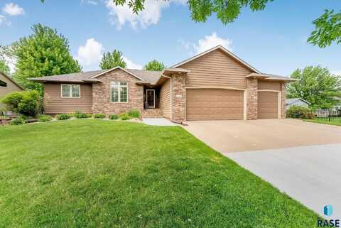7608 W Lancaster St, Sioux Falls, SD 57106