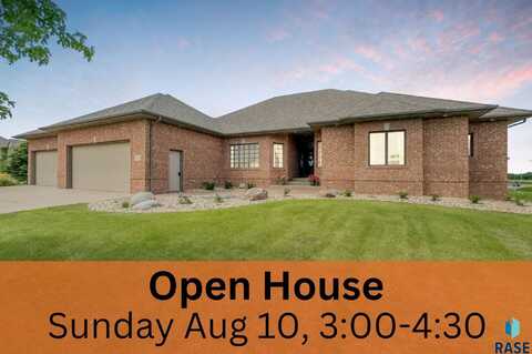47198 Bakker Cir, Sioux Falls, SD 57108