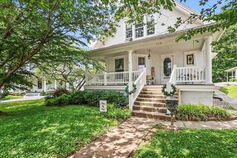 116 Cave Street, Horse Cave, KY 42749