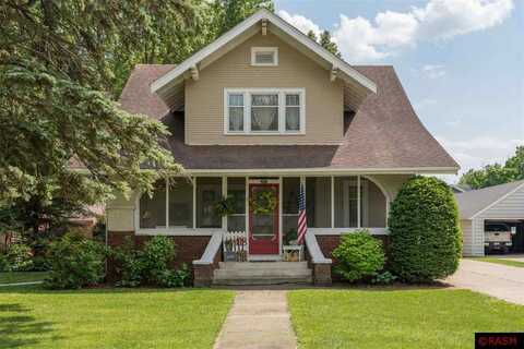 418 1st Ave NW, Winnebago, MN 56098