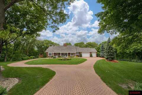 17 Oriole Place, North Mankato, MN 56003