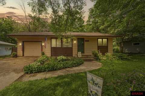 416 Livingston Court, Northfield, MN 55057