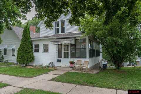 308 W Pleasant Street, Mankato, MN 56001
