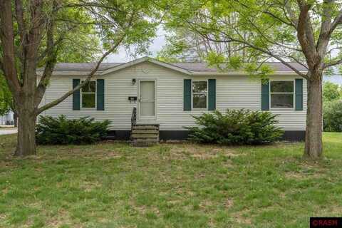 438 W Swift Street, Saint Peter, MN 56082