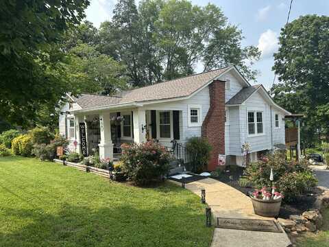 1785 Benton Station Road, Benton, TN 37307