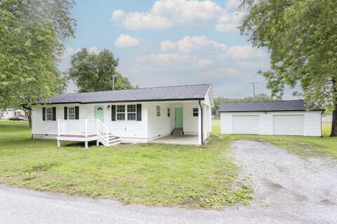 590 Pikeville Avenue, Graysville, TN 37338