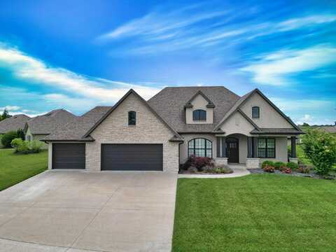 1914 Lasso Circle, Columbia, MO 65201