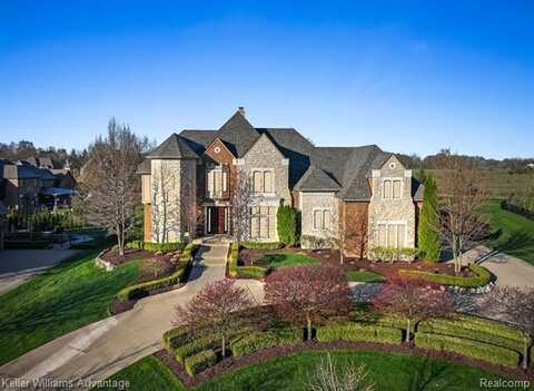 20971 Pomino Drive, Northville, MI 48167