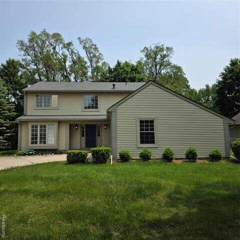 1872 Flemington Drive, Troy, MI 48098