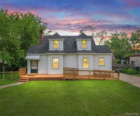 31777 HENNEPIN Street, Garden City, MI 48135
