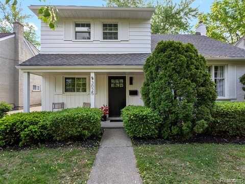 3025 CLAWSON Avenue, Royal Oak, MI 48073