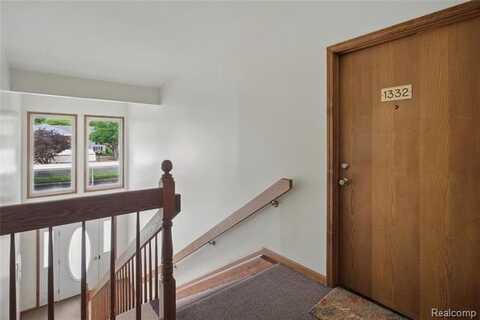1332 Shoemaker Drive, Westland, MI 48185