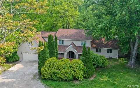 2475 S ORTONVILLE Road S, Ortonville, MI 48462