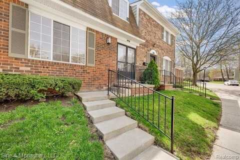 1921 WICKHAM Street, Royal Oak, MI 48073