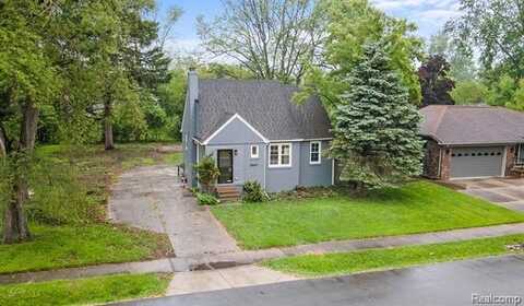 28517 Aberdeen Street, Southfield, MI 48076
