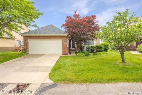 31207 Barrington Drive, Novi, MI 48377
