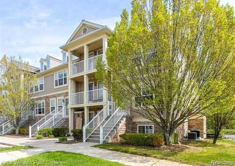 100 Evergreen Trail, Clarkston, MI 48362