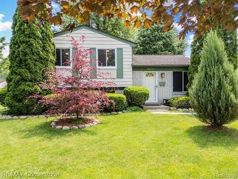39333 Cheshire Street, Westland, MI 48186