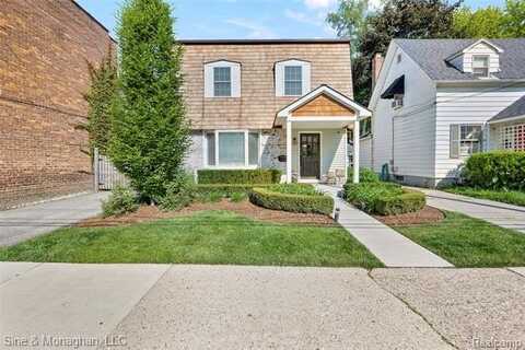 389 Kercheval Avenue, Grosse Pointe, MI 48236