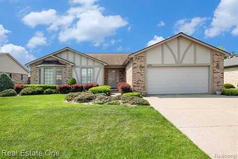 16256 Karen Drive, Clinton Township, MI 48038