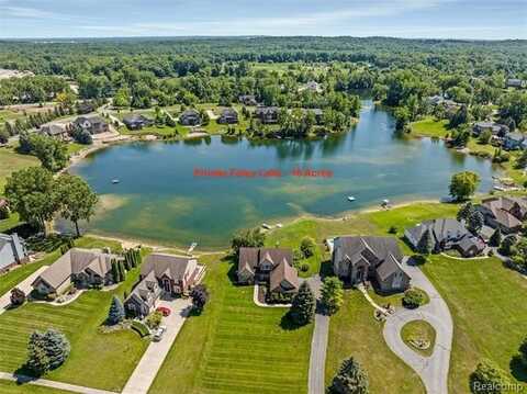 4470 COASTAL Parkway, White Lake, MI 48386