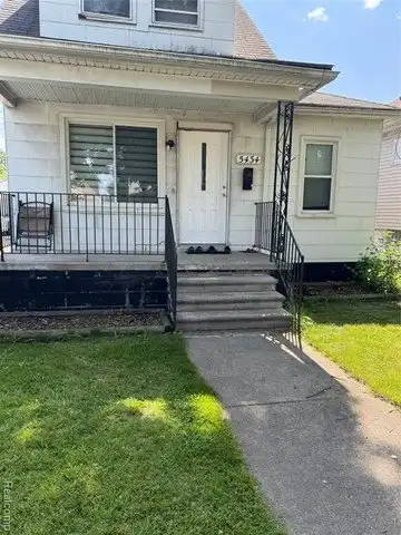 5434 Reuter Street, Dearborn, MI 48126