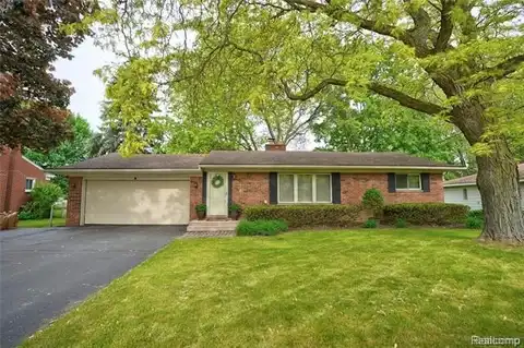 2335 WATKINS LAKE Road, Waterford, MI 48328